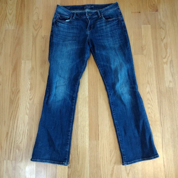 Lucky Brand Lolita Boot Cut Jeans Size 8 Mid Rise Medium Wash Boho Western - Picture 2 of 4
